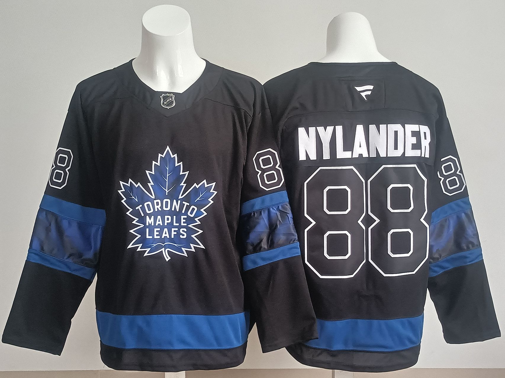 Men 2025 Toronto Maple Leafs 88 Nylander Black Fanatics Home Premium NHL Jersey style 11